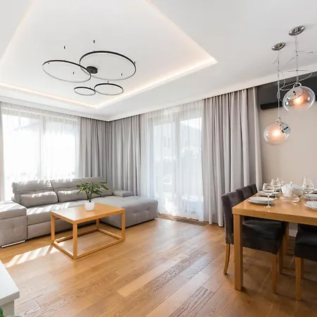 Old Town Luxury Apartmán