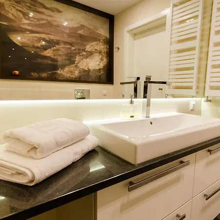 Apartment Old Town Luxury *
